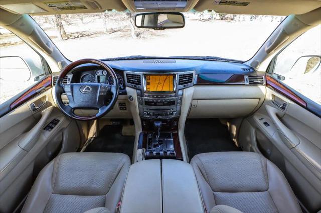 2011 Lexus LX 570 570