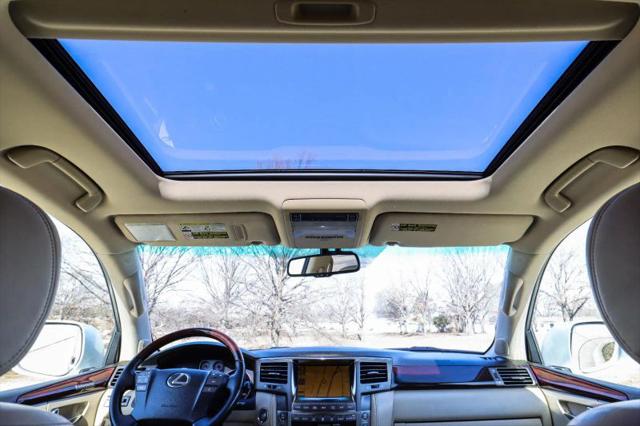 2011 Lexus LX 570 570