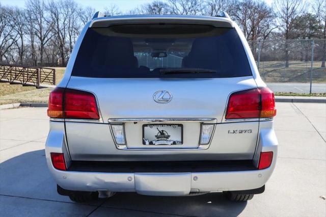 2011 Lexus LX 570 570