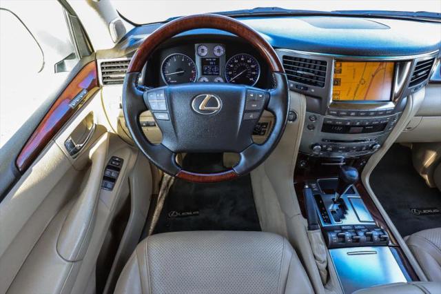 2011 Lexus LX 570 570