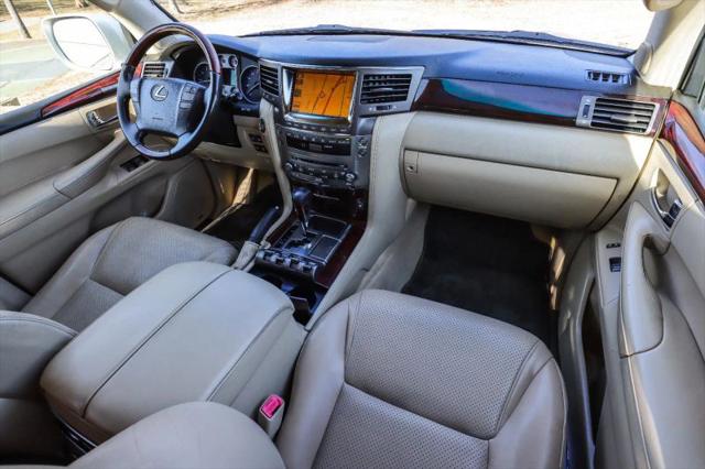 2011 Lexus LX 570 570