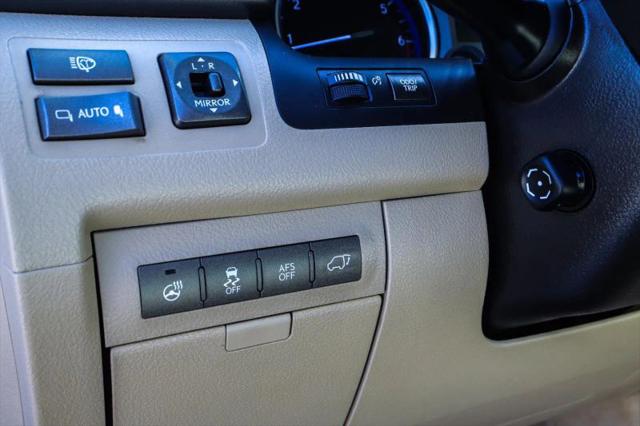 2011 Lexus LX 570 570