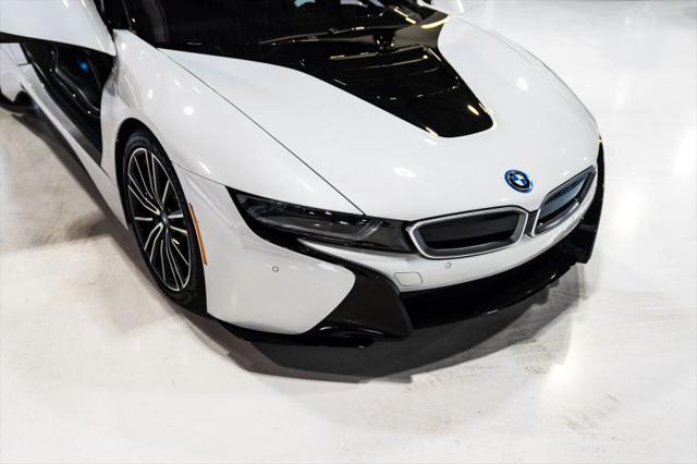 2019 BMW i8 Base