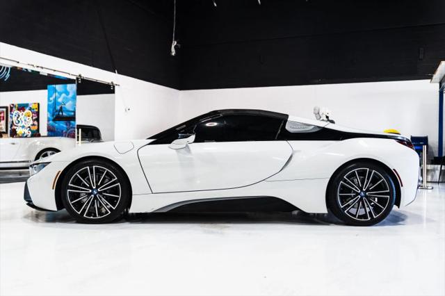 2019 BMW i8 Base