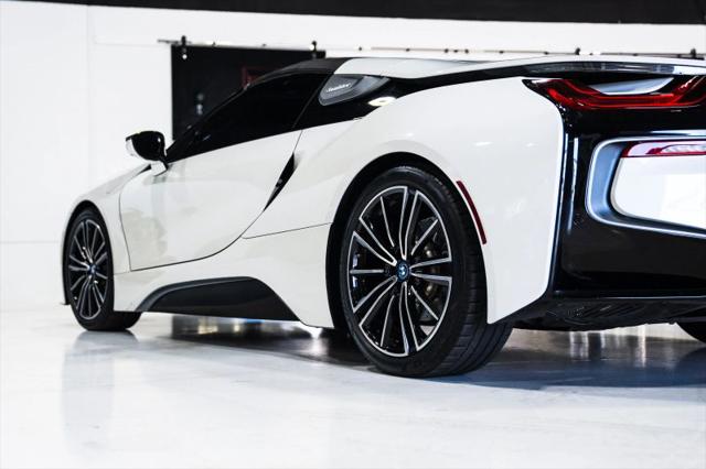 2019 BMW i8 Base