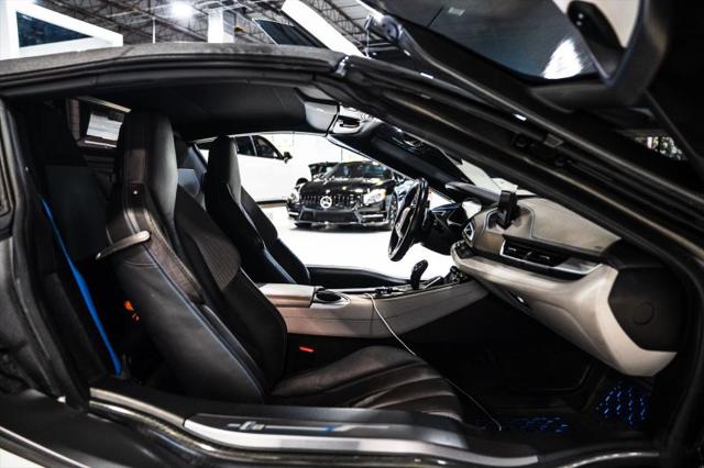 2019 BMW i8 Base