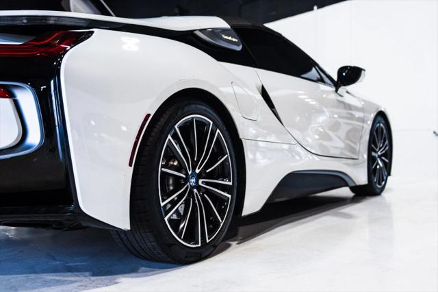 2019 BMW i8 Base