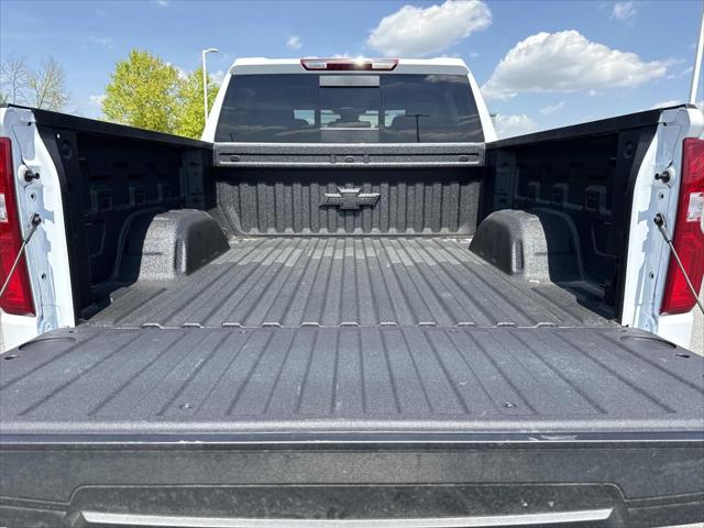 2026 Chevrolet Silverado 1500 4WD Crew Cab Standard Bed LT Trail Boss