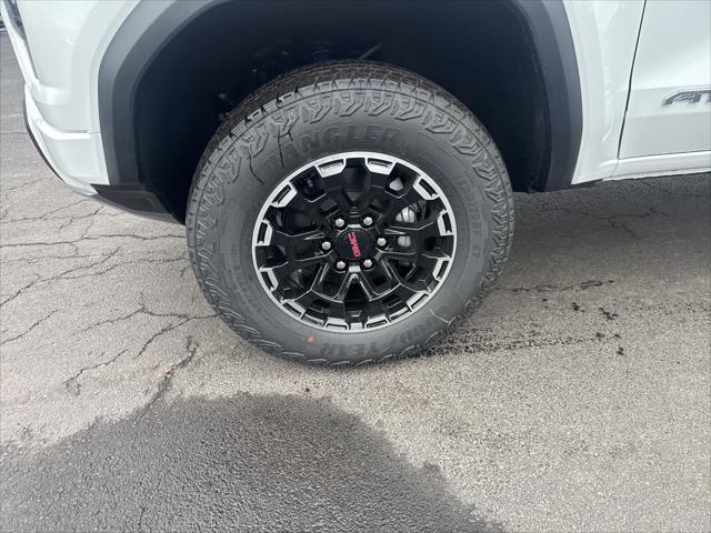 2026 GMC Canyon AT4, 4WD