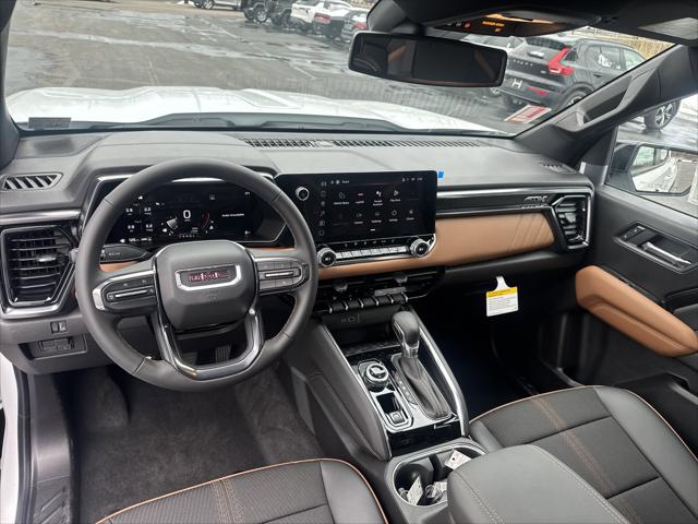 2026 GMC Canyon AT4, 4WD
