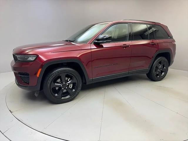 2023 Jeep Grand Cherokee Altitude 4x4 for sale in Naugatuck, CT