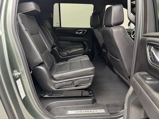 2023 Chevrolet Suburban 4WD Premier