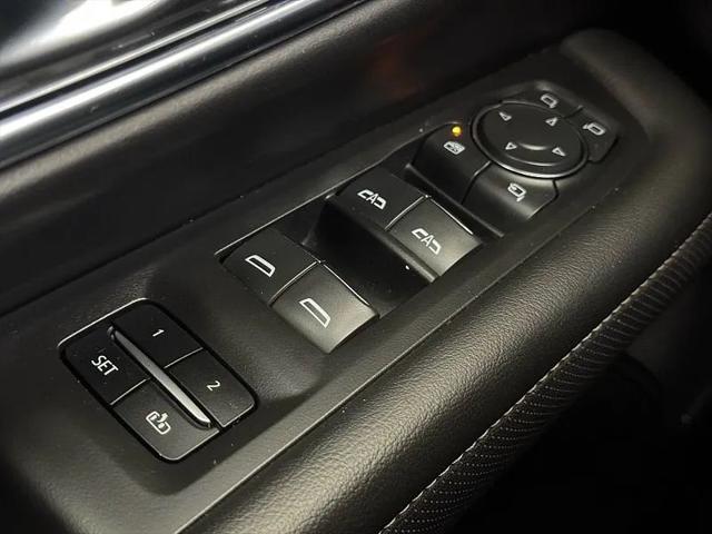 2023 Chevrolet Suburban 4WD Premier