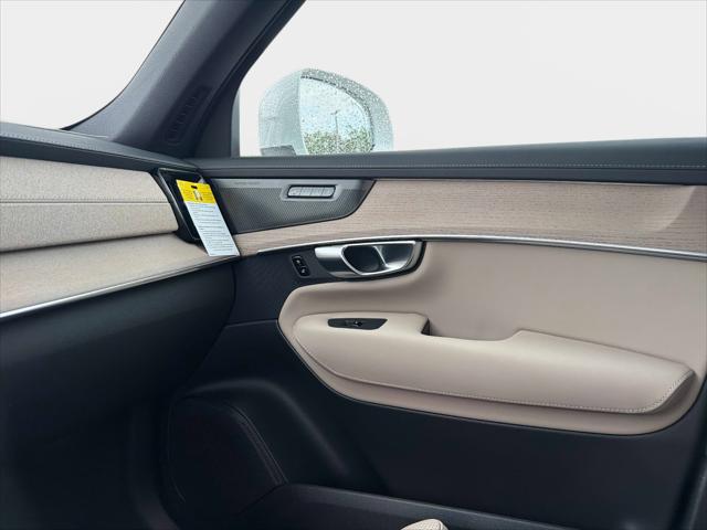 2026 Volvo XC90 Ultra, B6 AWD Gas (mild hybrid), Gasoline, Bright, 7 Seats