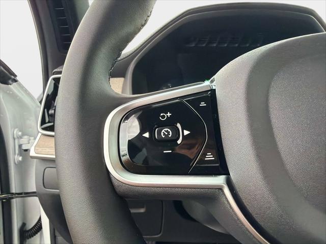 2026 Volvo XC90 Ultra, B6 AWD Gas (mild hybrid), Gasoline, Bright, 7 Seats