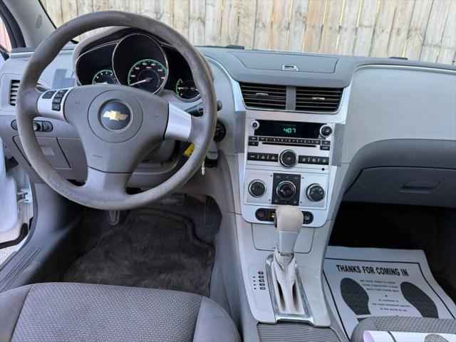 2011 Chevrolet Malibu LS
