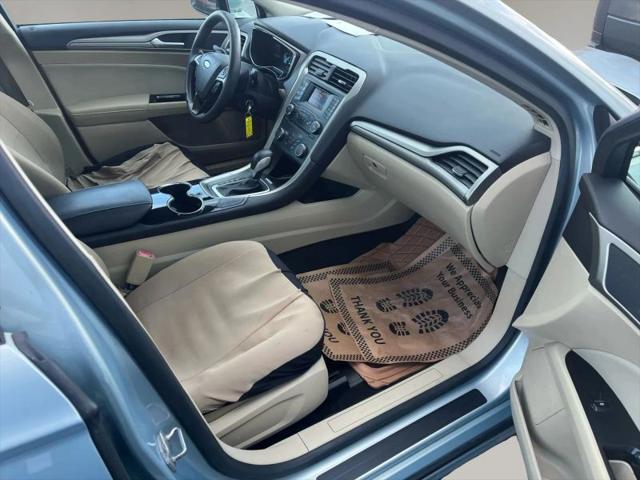 2014 Ford Fusion Hybrid SE