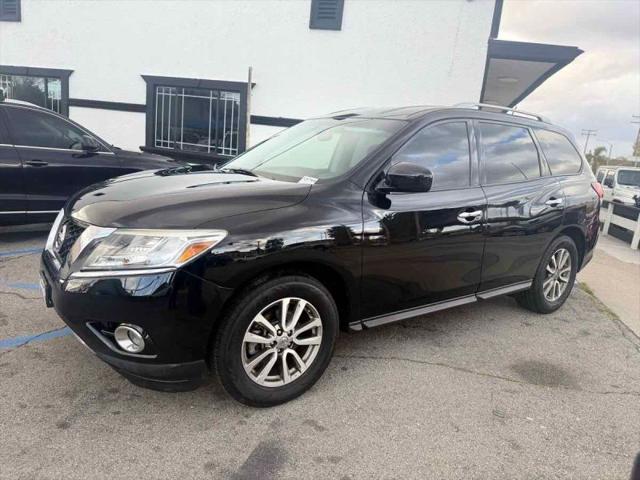 2016 Nissan Pathfinder SV