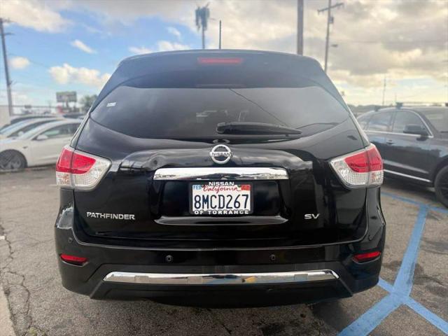 2016 Nissan Pathfinder SV