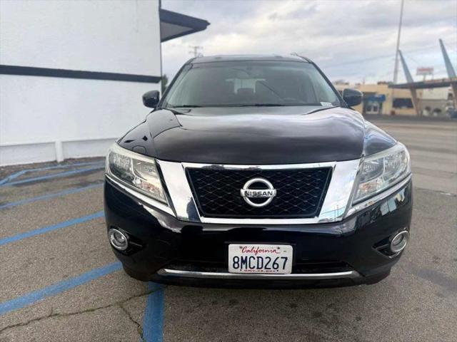 2016 Nissan Pathfinder SV