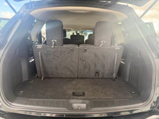 2016 Nissan Pathfinder SV