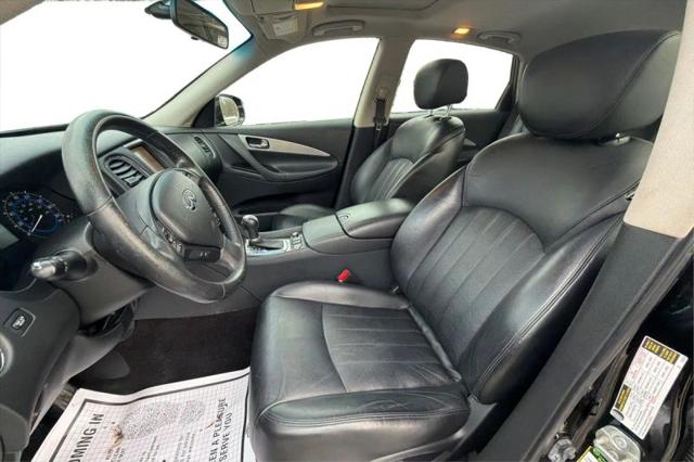 2017 INFINITI QX50 Base