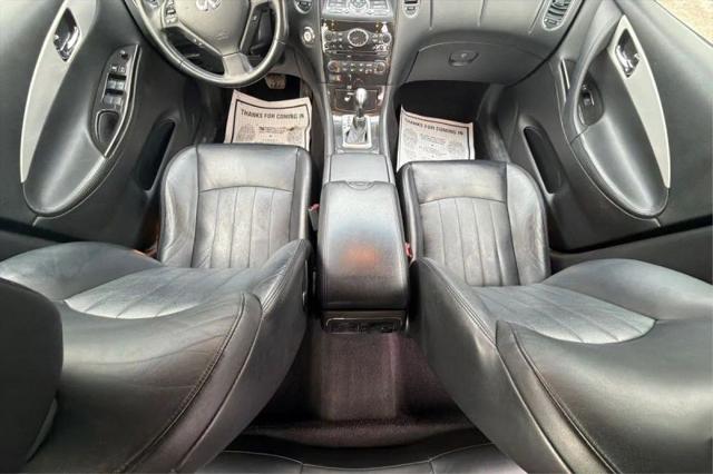 2017 INFINITI QX50 Base