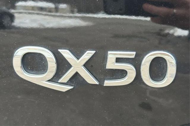 2017 INFINITI QX50 Base