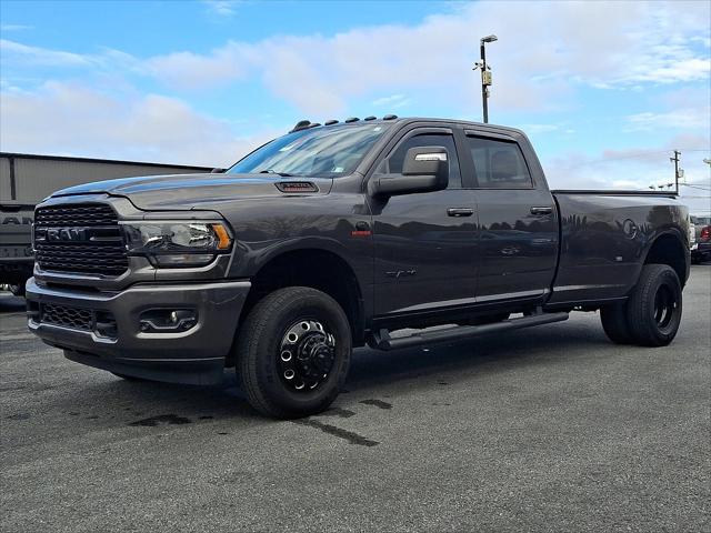 2024 RAM 3500 Big Horn Crew Cab 4x4 8 Box 2024 RAM 3500 Big Horn Crew Cab 4x4 8 Box