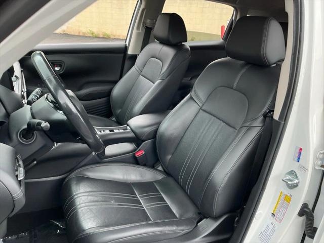 2023 Honda HR-V 2WD EX-L