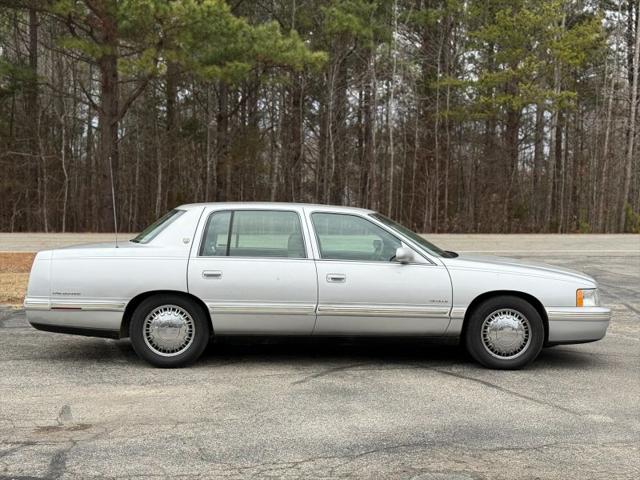 1999 Cadillac DeVille d'Elegance