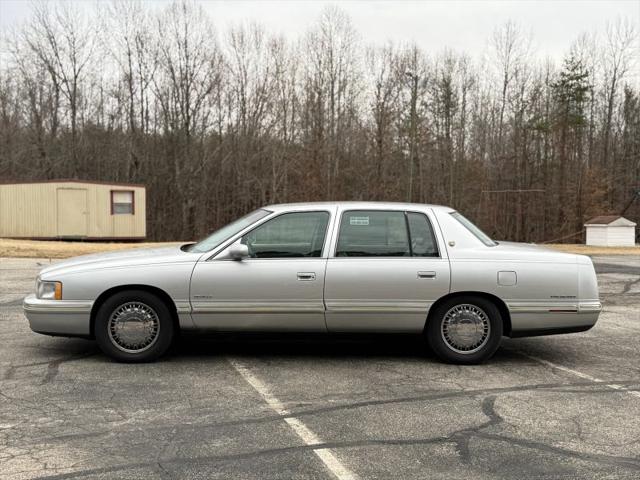 1999 Cadillac DeVille d'Elegance