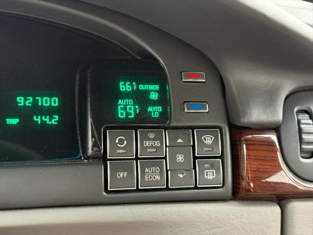 1999 Cadillac DeVille d'Elegance