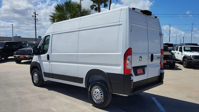2026 Ram ProMaster Cargo Van Tradesman High Roof 136" WB w/Pass Seat
