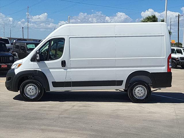2026 Ram ProMaster Cargo Van Tradesman High Roof 136" WB w/Pass Seat