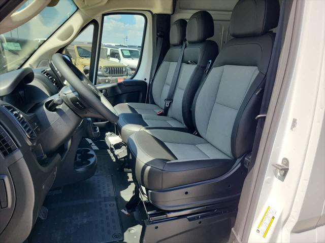 2026 Ram ProMaster Cargo Van Tradesman High Roof 136" WB w/Pass Seat