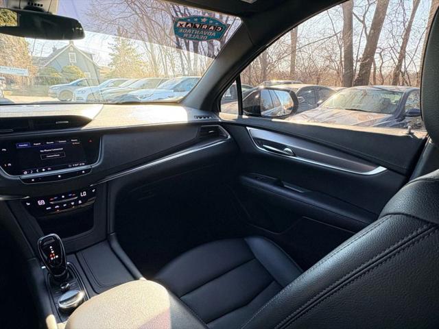 2020 Cadillac XT5 FWD Luxury