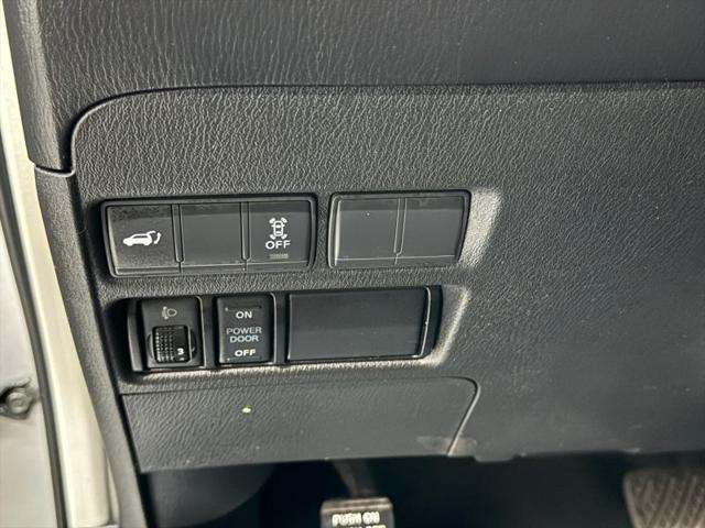 2017 Nissan Armada SV