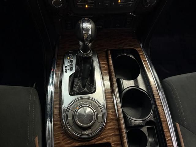 2017 Nissan Armada SV