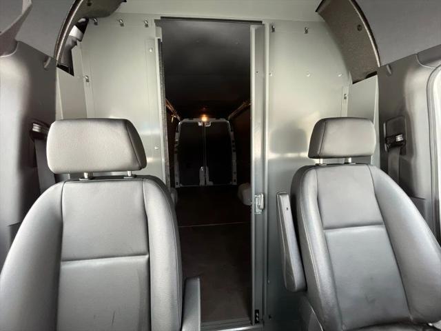 2025 Mercedes-Benz Sprinter 2500 High Roof 4-Cyl Diesel