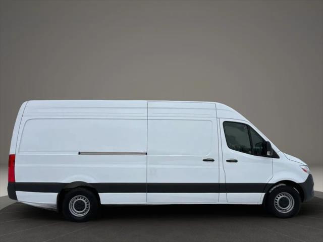 2025 Mercedes-Benz Sprinter 2500 High Roof 4-Cyl Diesel