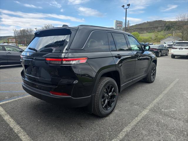 2026 Jeep Grand Cherokee GRAND CHEROKEE LAREDO ALTITUDE 4X4 2026 Jeep Grand Cherokee GRAND CHEROKEE LAREDO ALTITUDE 4X4