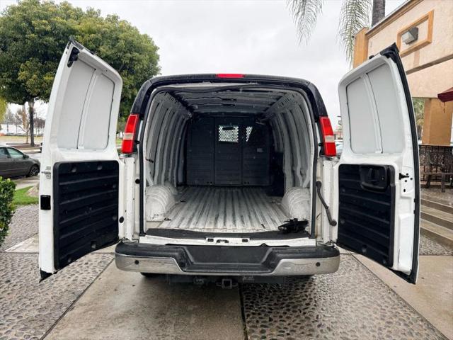 2016 Chevrolet Express Work Van