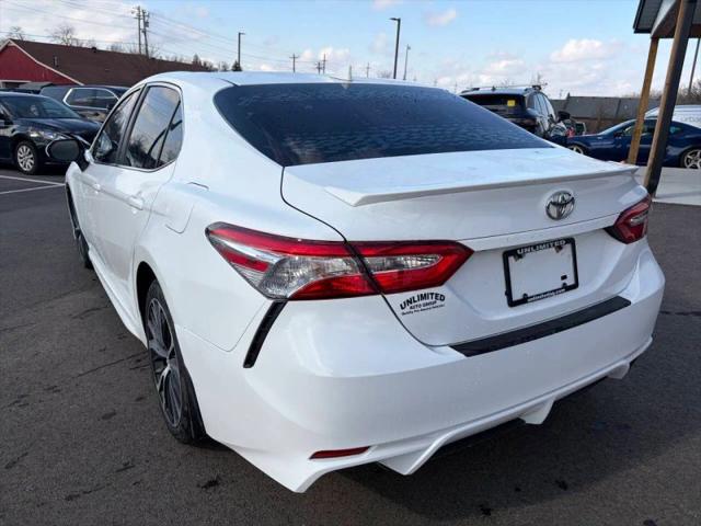 2020 Toyota Camry SE