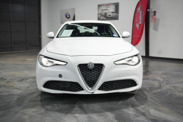 2017 Alfa Romeo Giulia RWD