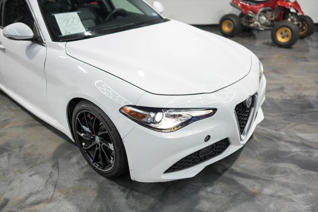 2017 Alfa Romeo Giulia RWD
