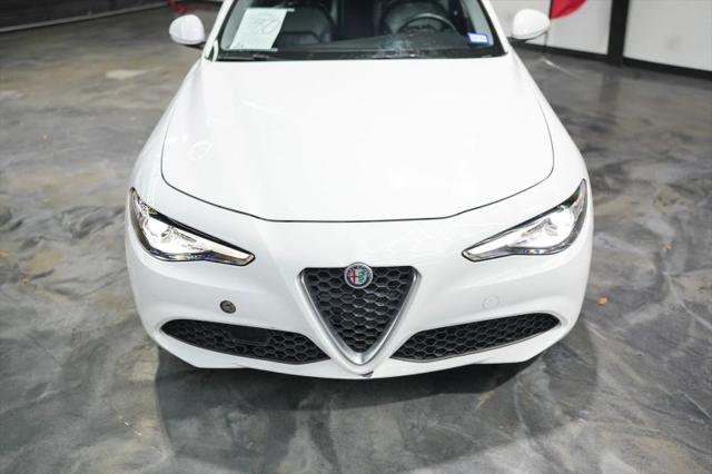 2017 Alfa Romeo Giulia RWD