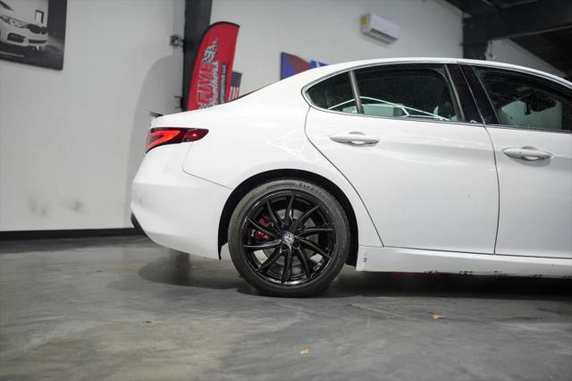 2017 Alfa Romeo Giulia RWD