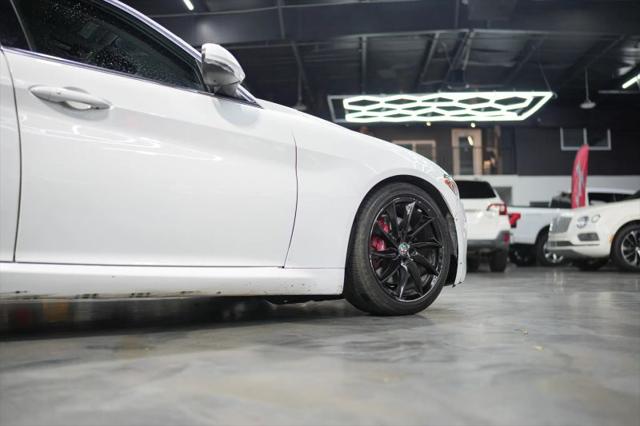 2017 Alfa Romeo Giulia RWD