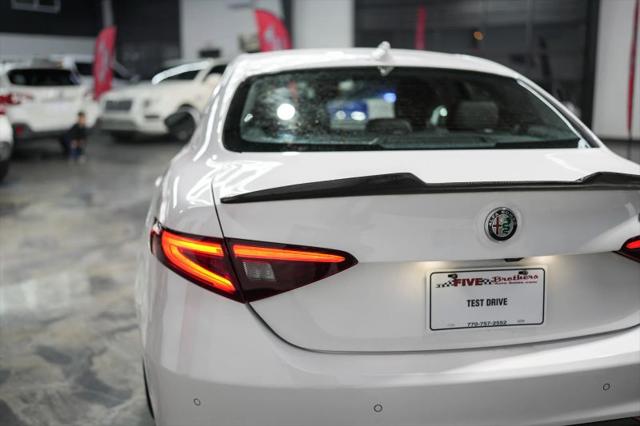 2017 Alfa Romeo Giulia RWD